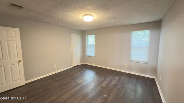 5051 GLEN ALAN Court N, Jacksonville, FL 32210