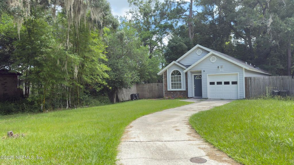 5051 GLEN ALAN Court N, Jacksonville, FL 32210