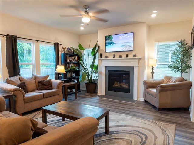 6960 Newcastle Circle, Fairburn, GA 30213