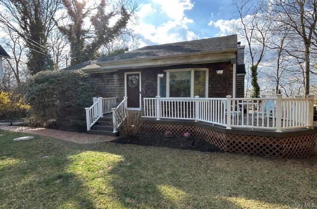 40 Clubhouse Drive, Rocky Point, NY 11778