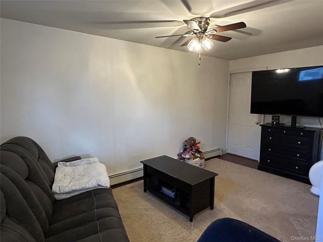 40 Clubhouse Drive, Rocky Point, NY 11778