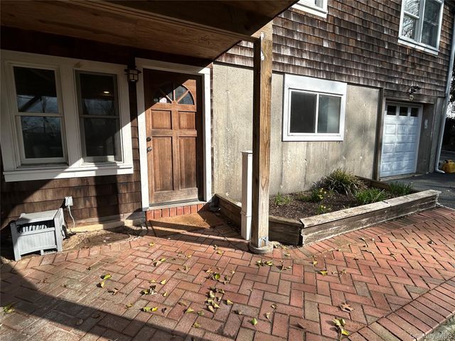 40 Clubhouse Drive, Rocky Point, NY 11778