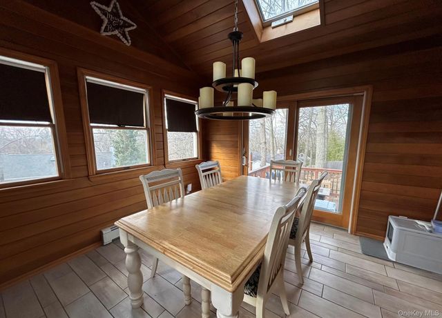 40 Clubhouse Drive, Rocky Point, NY 11778