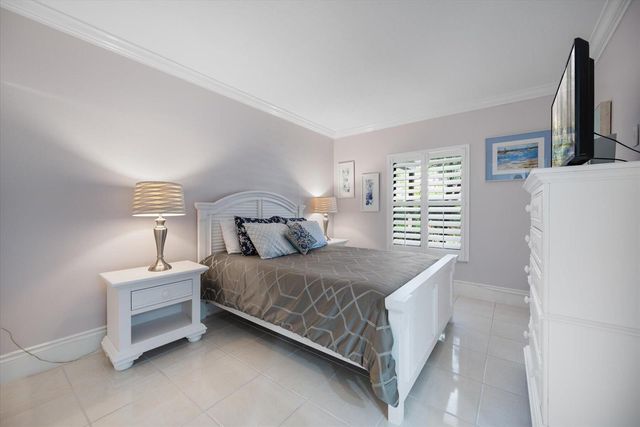 13400 Polo Road W 102, Wellington, FL 33414