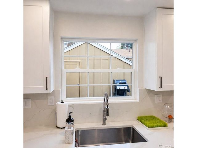 9002 E Amherst Dr A, Denver, CO 80231