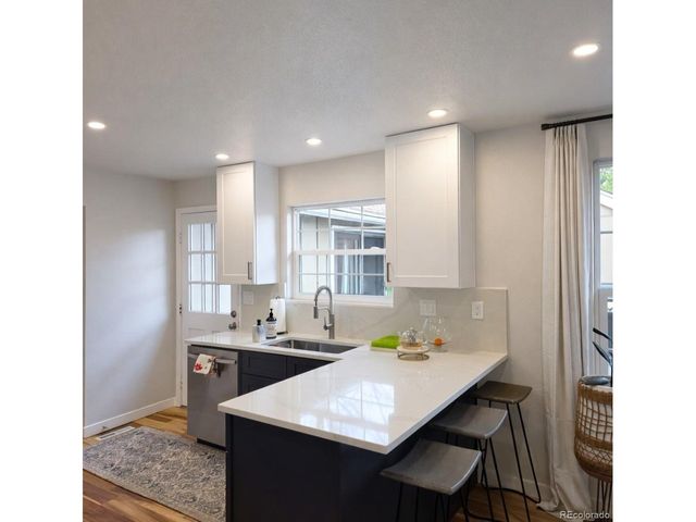 9002 E Amherst Dr A, Denver, CO 80231