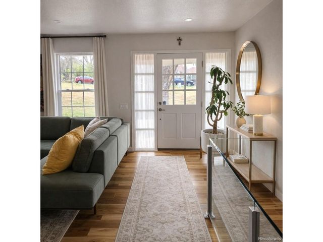 9002 E Amherst Dr A, Denver, CO 80231