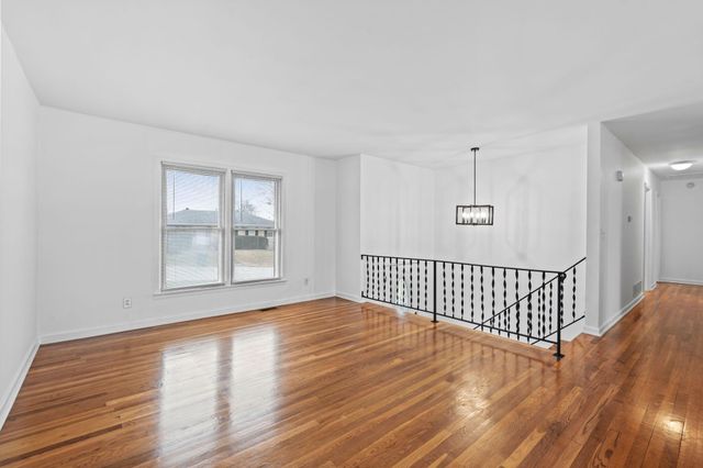 576 Tatato Trail, Frankfort, KY 40601