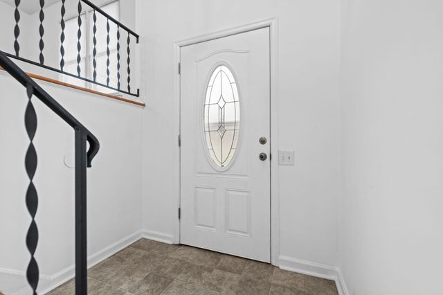 576 Tatato Trail, Frankfort, KY 40601