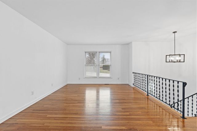 576 Tatato Trail, Frankfort, KY 40601