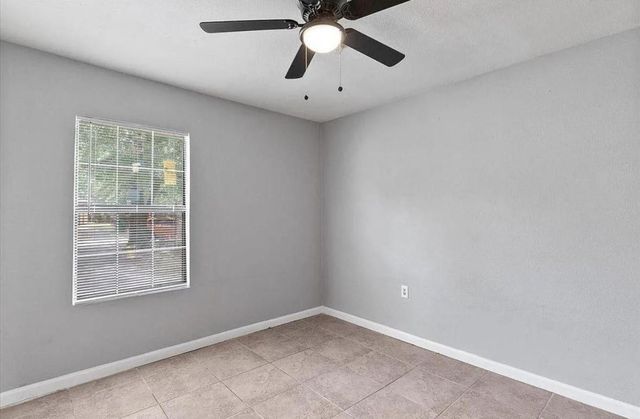 9033 Oak Knoll Lane, Houston, TX 77078