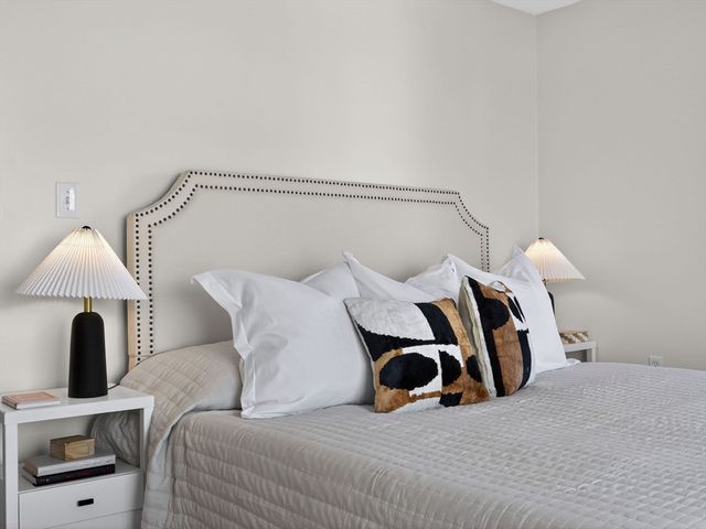 204 Marion Street 5, Boston, MA 02128