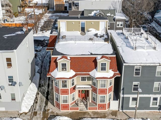 204 Marion Street 5, Boston, MA 02128