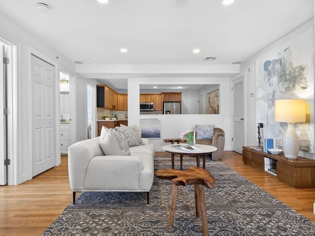 204 Marion Street 5, Boston, MA 02128