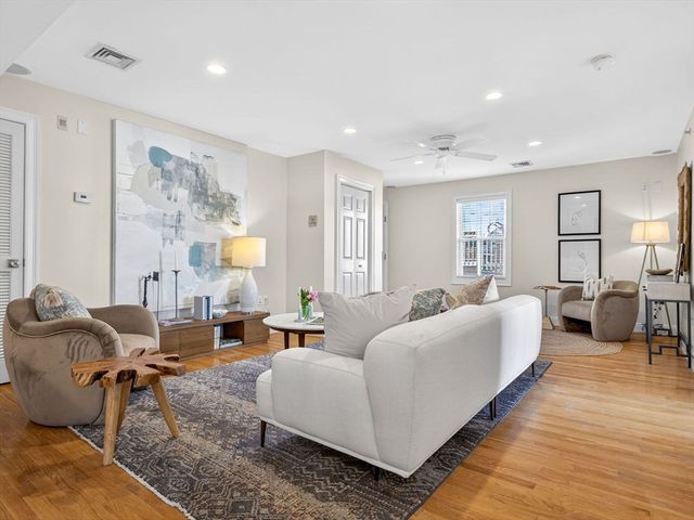 204 Marion Street 5, Boston, MA 02128