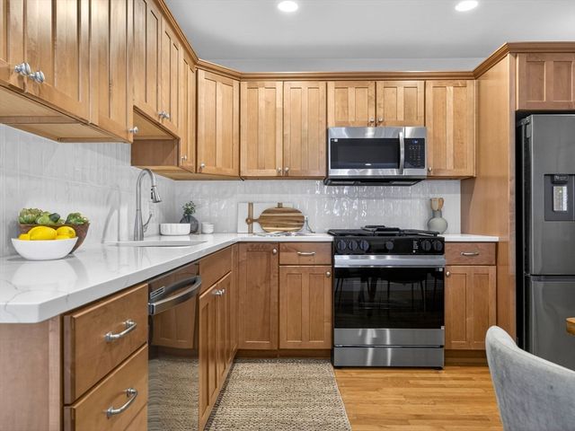 204 Marion Street 5, Boston, MA 02128