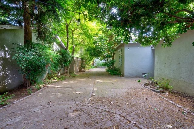 2669 6th, Merced, CA 95340