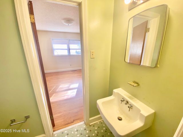 1902 Rogers Drive, Fayetteville, NC 28303