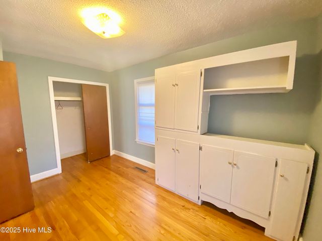 1902 Rogers Drive, Fayetteville, NC 28303