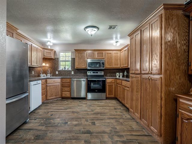 18835 Ferdondo Drive, Earlsboro, OK 74840