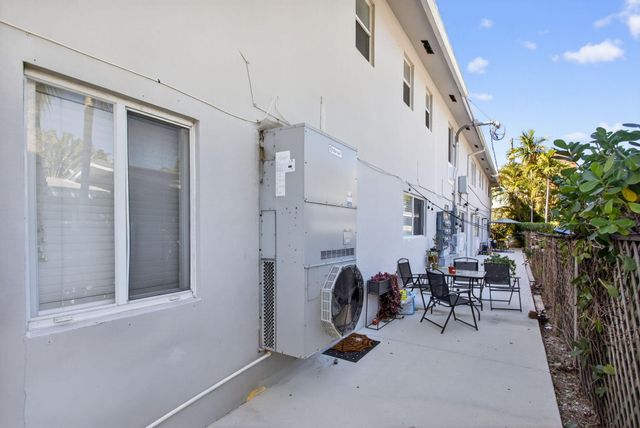 825 NE 6th Street 1-7, Fort Lauderdale, FL 33304