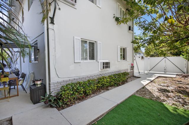 825 NE 6th Street 1-7, Fort Lauderdale, FL 33304