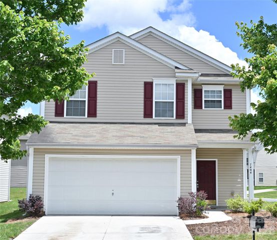 7404 Loyalist Street, Charlotte, NC 28216