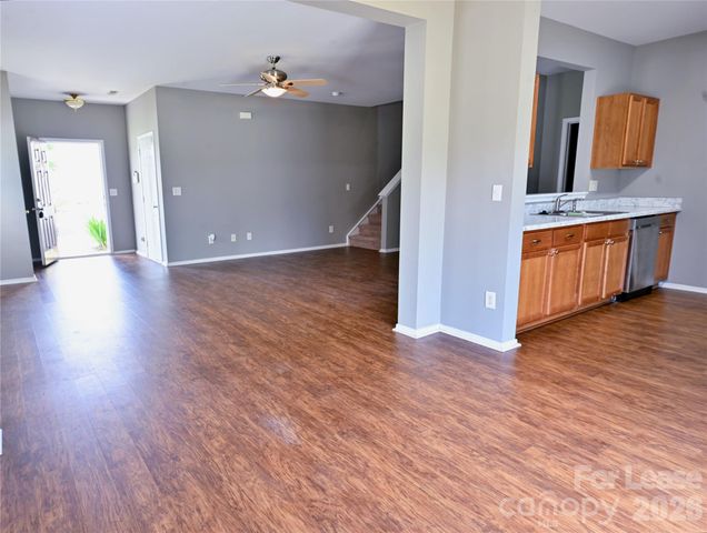 7404 Loyalist Street, Charlotte, NC 28216