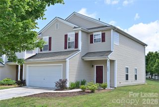 7404 Loyalist Street, Charlotte, NC 28216