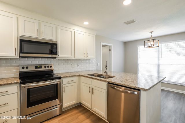 1527 ST FRANCIS Drive, Orange Park, FL 32073