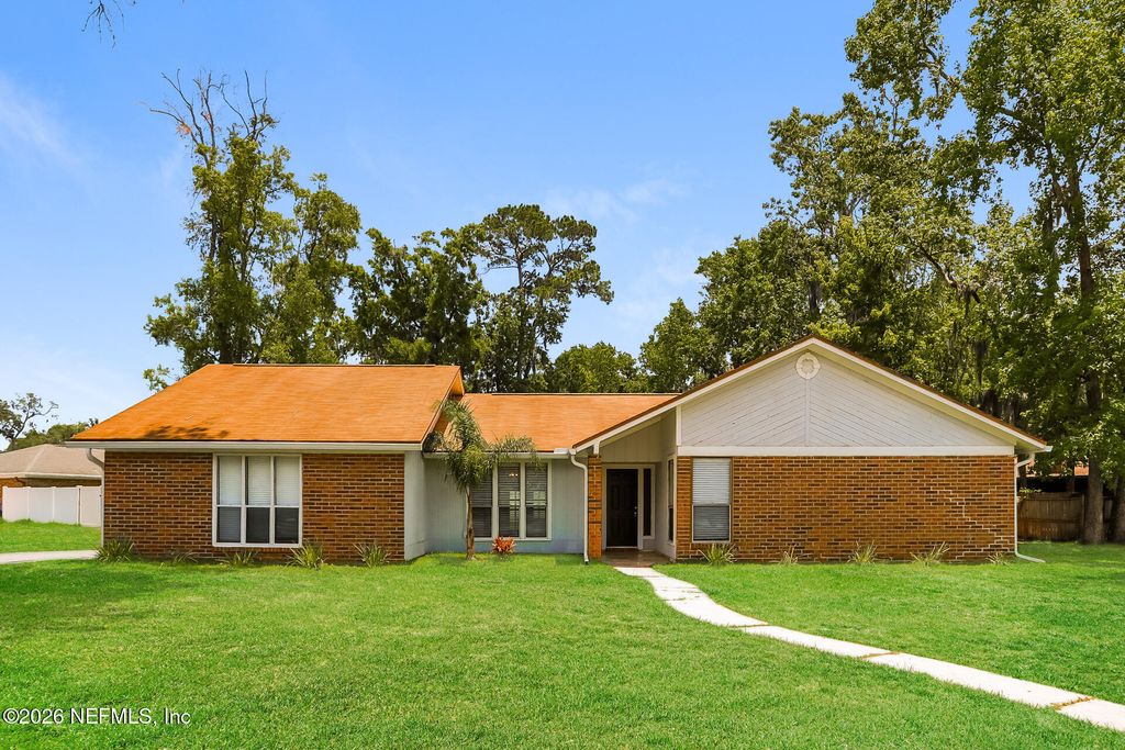 1527 ST FRANCIS Drive, Orange Park, FL 32073