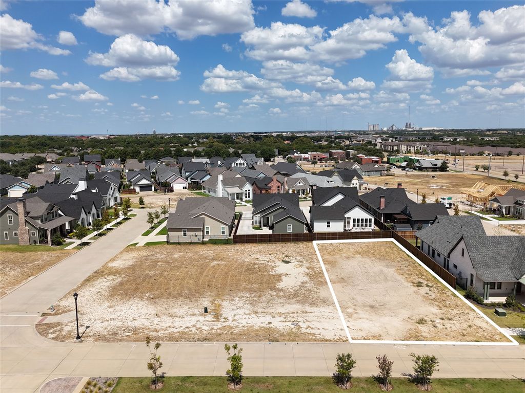 409 Dylan Way, Midlothian, TX 76065 — exterior