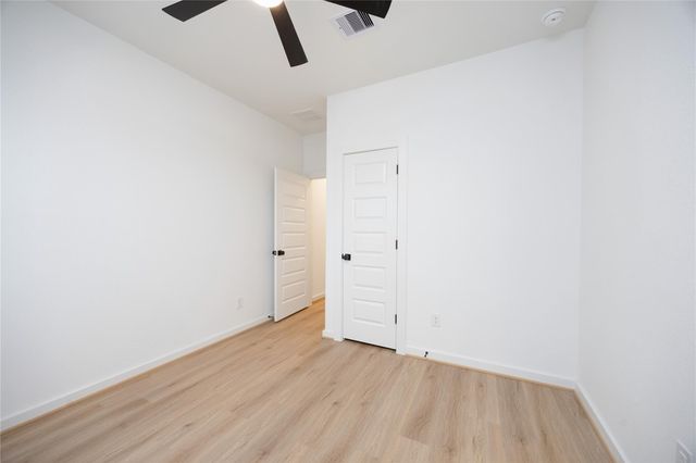 1951 Longmire Villas Court, Conroe, TX 77304