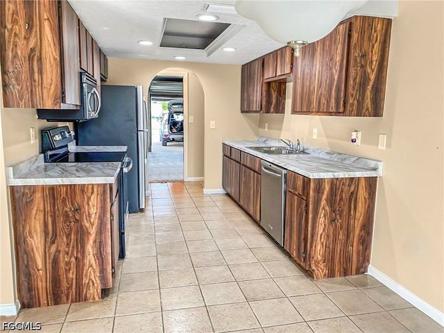 4911 7th ST W, Lehigh Acres, FL 33971