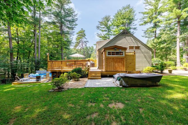 33 Pine Arden Dr, West Boylston, MA 01583