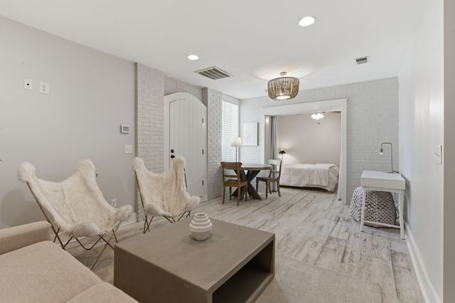 110 Poplar St, Franklin, TN 37064