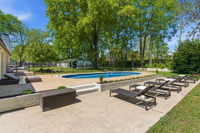 110 Poplar St, Franklin, TN 37064