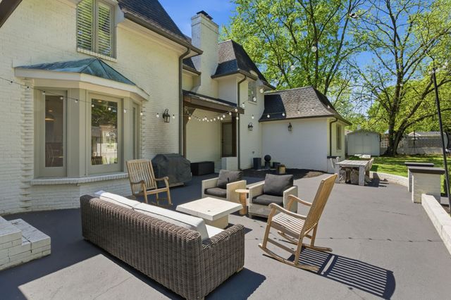 110 Poplar St, Franklin, TN 37064