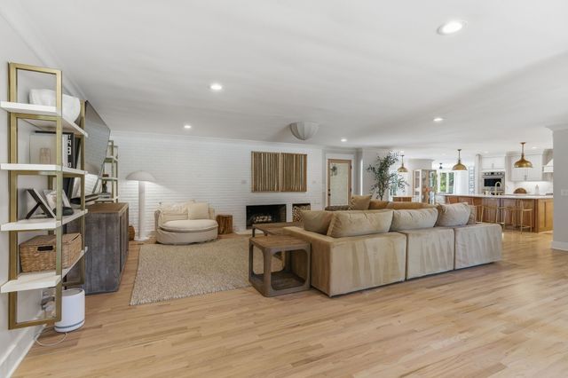 110 Poplar St, Franklin, TN 37064