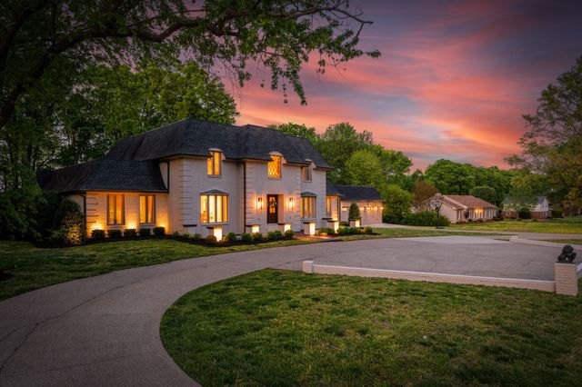 110 Poplar St, Franklin, TN 37064