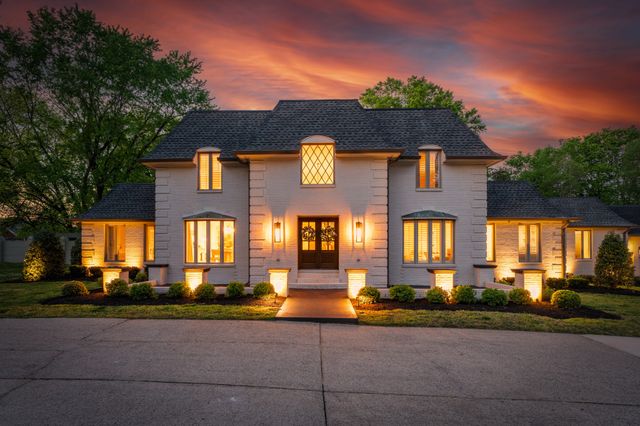 110 Poplar St, Franklin, TN 37064