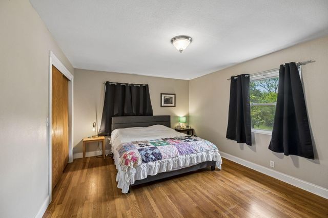 411 Pine Avenue, South Pittsburg, TN 37380
