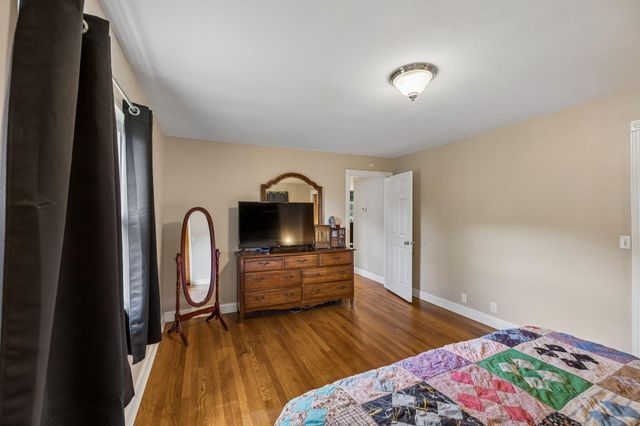 411 Pine Avenue, South Pittsburg, TN 37380