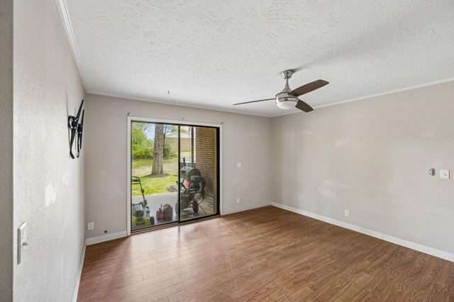411 Pine Avenue, South Pittsburg, TN 37380