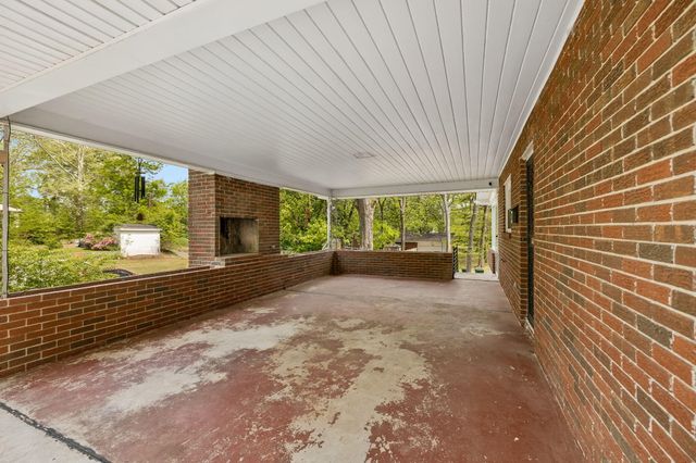 411 Pine Avenue, South Pittsburg, TN 37380