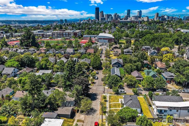 360 27th Avenue, Seattle, WA 98122