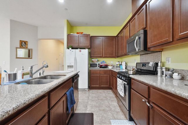 1959 Vistana Dr, Atwater, CA 95301