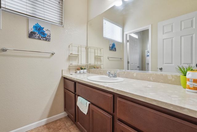 1959 Vistana Dr, Atwater, CA 95301