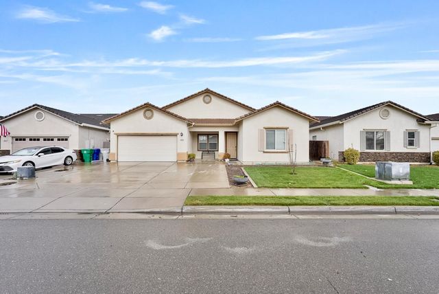 1959 Vistana Dr, Atwater, CA 95301