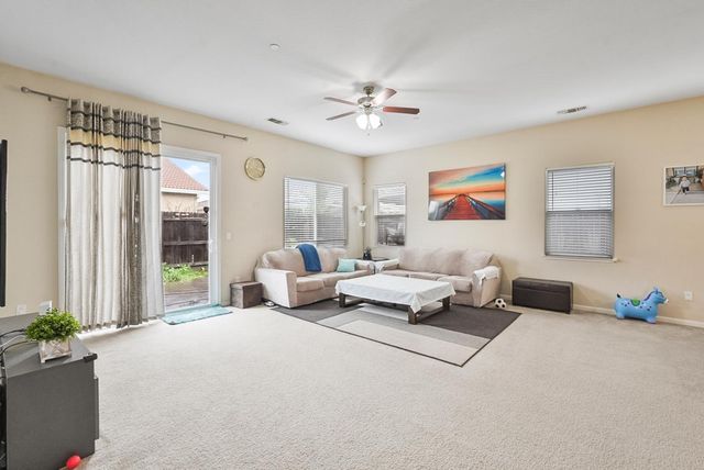 1959 Vistana Dr, Atwater, CA 95301